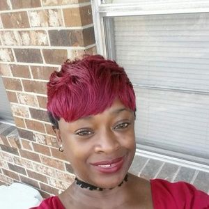 Meet your Posher, Joyce